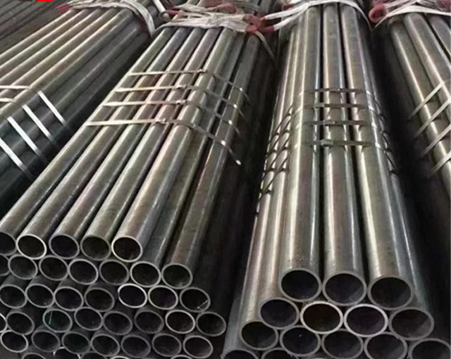 DIN 1628 Welded Carbon Steel Pipe